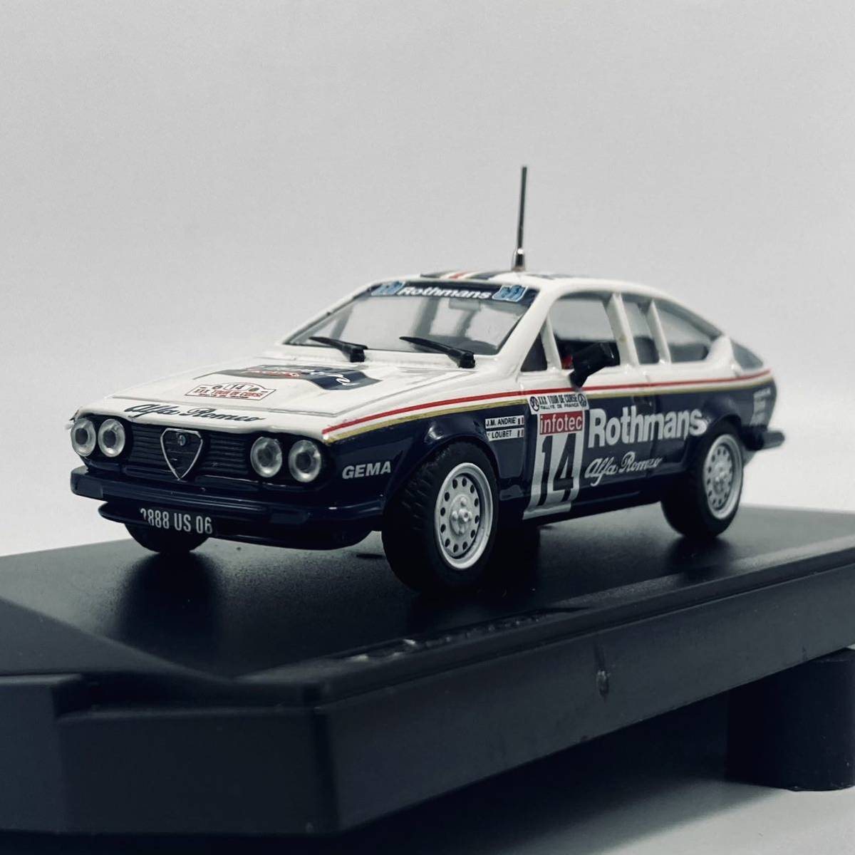 絶版品 希少モデル PEGO 1/43 1986年型 アルファロメオ | JChere雅虎