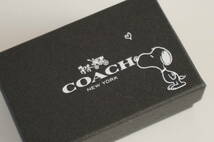 COACH/コーチ*スヌーピー/ウッドストック*バッグ　タグ/チャーム*黄色*5ｃｍ×2.7ｃｍ*箱付き*_画像5