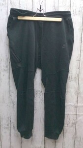 NIKE ナイキ パンツ スウェットパンツ　ジョガーパンツ　ジャージ　TECH FLEECE　汚れ有 XLサイズ ブラック メンズ 1206000013753