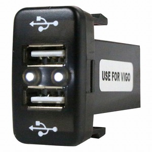 【トヨタB】 ランドクルーザープラド 120系 LED/ホワイト 2口 USBポート 充電 12V 2.1A 増設 パネル USBスイッチホールカバー 電源