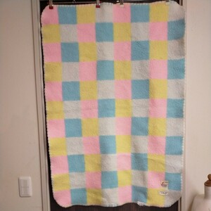  postage included Showa Retro s one baby blanket acrylic fiber 100%na pin g has processed baby blanket SWAN pastel color white yellow color pink light blue 