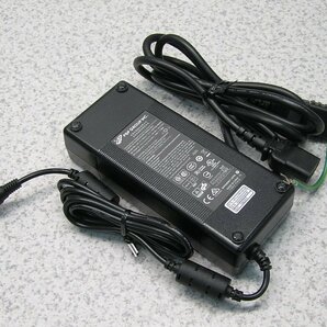 ■3台入荷 東芝テック/TEC B-EP800-CHG6-R ポータブルラベルプリンタ B-EP用 6スロットバッテリー充電器 美品！動作良好！の画像4