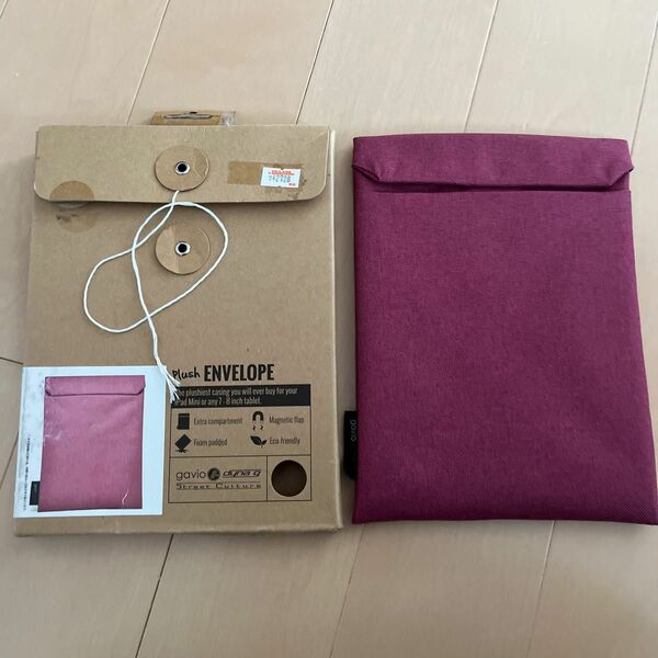 新品　箱入り　GAVIO ENVELOPE タブレットケース　税込2728円