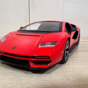 ランボルギーニ・カウンタック LPI800-4 ミニカー 1/24 H113