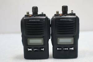 E2570 & L 2 piece set STANDARD standard simple business use transceiver transceiver VX-581UCAT battery FNB-V87LI