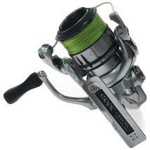 ▼▼ SHIMANO シマノ スピニングリール 19 STRADIC ストラディック 本体のみ C2000SHG-L 傷や汚れあり_画像2