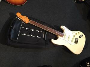 No.107121 綺麗！超レア！ FenderJapan ST65B TX WHT/R MADE IN JAPAN Mint メンテ済み！