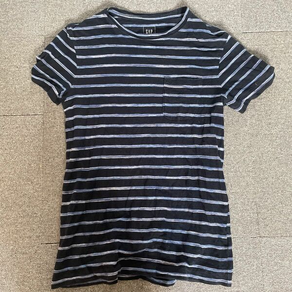 GAP ボーダーTシャツ