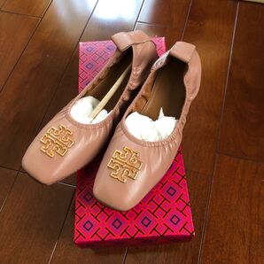 新品☆TORY BURCHトリーバーチ本革フラットシューズ ピンク 23.5cm