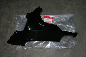 CBR250R MC41 2014～ 2眼 64320-K33-D00ZC アンダーカウル 左 黒 Black NH1 純正品 同梱割引