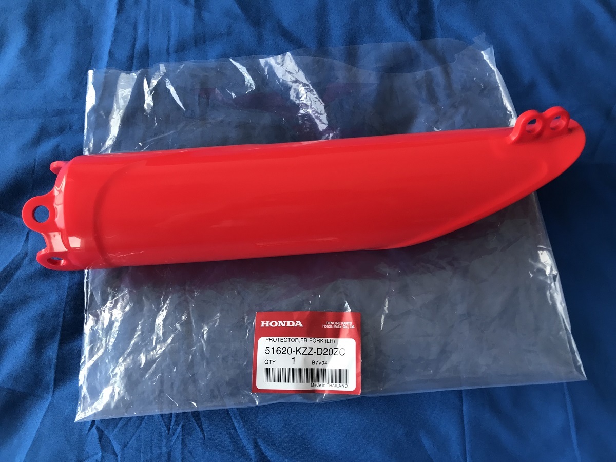 CRF250L MD44 2017~ 51620-KZZ-D20ZC フロントフォークプロテクター 左 赤 R292R 純正品 同梱割引