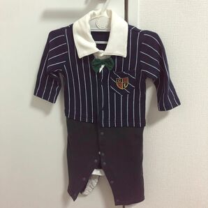 フォーマルスーツ風ロンパース　60〜70cm カバーオール ベビー服 蝶ネクタイ付き