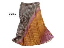 ザラ ZARA 大人素敵スタイル☆幾何学模様 総柄 微光沢 スカート S_画像2