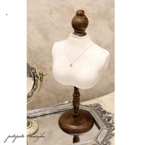  accessory torso classical ivory antique style necklace pendant store furniture display 