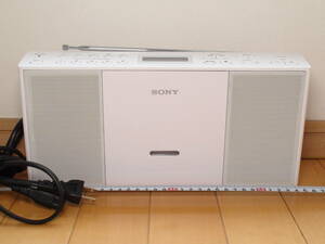 ★★使用感が無く美品★★SONY CDラジオ ZS-E30 ホワイト★CDをセットして試聴しましたが、音飛びなく再生できました★