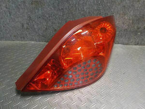 [ including carriage ] H20 year Peugeot 207 ABA-A75FW right tail lamp normal valve(bulb) [ZNo:02007509] 64981