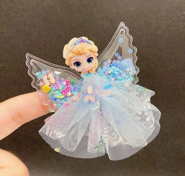 ディズニープリンセス　ドレス　へアクリップ