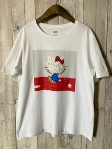 # postage included prompt decision # HELLO KITTY YUNI YOSHIDA Hello Kitty Yoshida Uni T-shirt L size UNIQLO Uniqlo Uni bako-tepyu- Rolland doUSJ