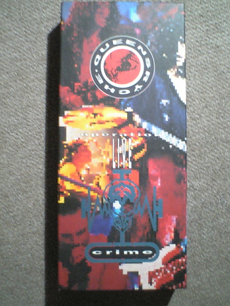 ★送料無料!USA盤「 QUEENSRYCHE Operation LIVE crime」CD+ VHS ビデオテープ ボックスセット:クイーンズライク★
