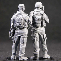 1/35 レジンフィギュア SFチームリーダー & チームサージェント 米国兵 第二次世界大戦 兵士 未組立 未塗装_画像3