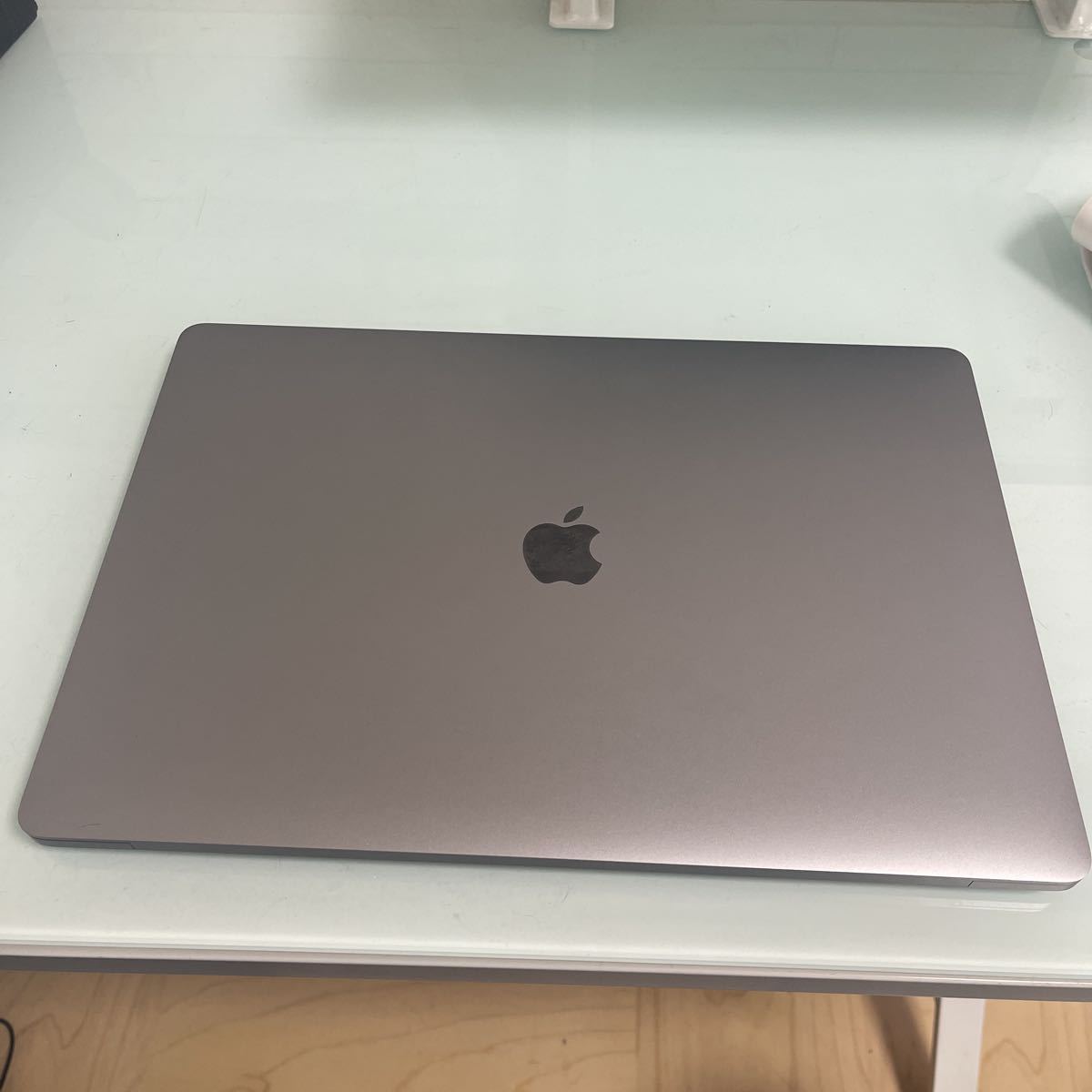 Apple MacBook Pro Retinaディスプレイ 2600/16 MVVJ2J/A [スペース Apple MacBook Pro Retinaディスプレイ 2600/16 MVVJ2J/A [スペース