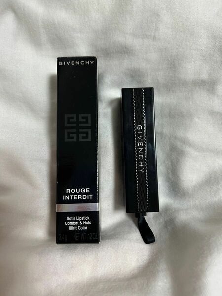 GIVENCHY ROUGE INTERDIT 5