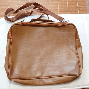 新品 パソコンケース ショルダー紐付き