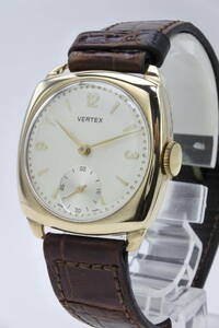 K9 pure gold *1950 period Switzerland made VERTEX REVUEsmosekoCal.56 15 stone hand winding gentleman wristwatch Britain tenison made cushion case used excellent article 