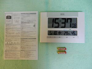 SEIKO SQ429W 日付け/温度計/ 掛け/置き時計 
