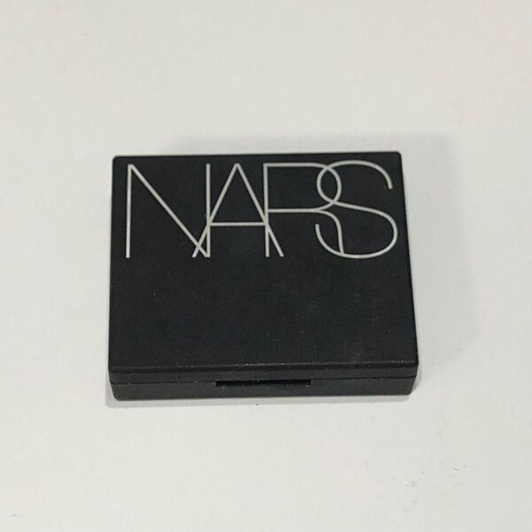 NARS アイシャドウ 5338
