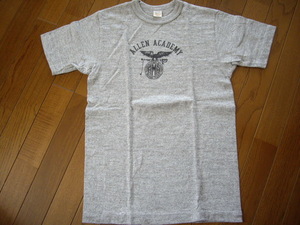 【Неиспользованный】 Складская футболка с коротким рукавом &amp;#34;ALLEN ACADEMY&amp;#34;
