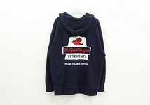 ◇【Le Pigeon Voyageur ル ピジョン ヴォワイヤジュール】バックプリントパーカー ネイビー M_画像1