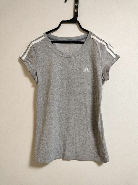 adidas＊スポーツTシャツ