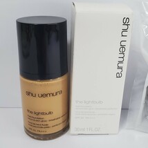 shu uemura シュウウエムラ ザ・ライトバルブ フルイド744（ファンデーション）30ml+ザ・ライトバルブ スポンジ2個セット　未使用品_画像2