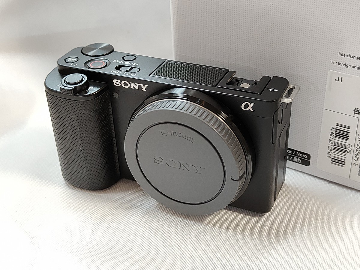 カメラ デジタルカメラ SONY VLOGCAM ZV-E10 ボディ [ホワイト] オークション比較 - 価格.com
