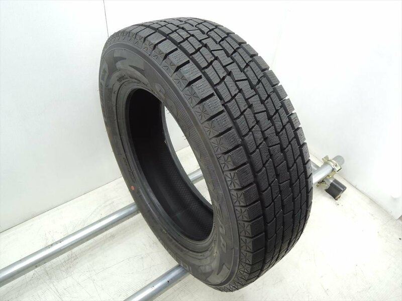 225/65R17 グッドイヤー ICE NAVI SUV アイス・ナビ 2022年製 ハリアー 1本 冬タイヤ 手渡し可!個人宅着払い!J445