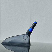 カーボンアンテナ スズキ ソリオ MA34S 3.5cm ウルトラショート ブラックカーボン / ブルーアルマイト_画像4