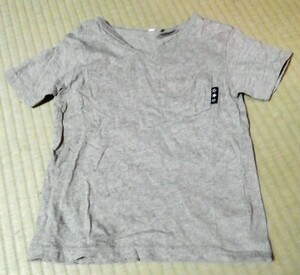 半袖Tシャツ　グレー　110サイズ　キッズ　複数落札同梱可