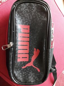 PUMA　ワンショルダーバック　 ボディバッグ ワンショルダーバッグ