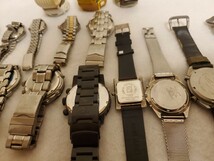 腕時計☆まとめ売り☆23点☆ジャンク☆FENDI☆GIVENCHY☆SEIKO☆CITIZEN☆CASIO☆ ☆セイコー☆G-SHOCK☆babyG☆カシオ☆AVIREX☆テクノス_画像9