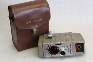  postage 520 jpy. present condition.Bell&Howell bell & Howell Two Twenty 8mm camera control B23