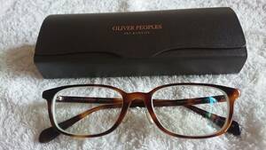 めがね Oliver Peoples オリバーピープルズ Hylan DM ケース付 細身の小振りなスクウェアフレーム 鼻パッド調整可能 日本製