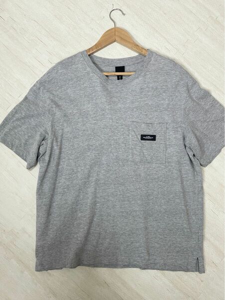 【新品未使用】　Tシャツ　H&M Mサイズ