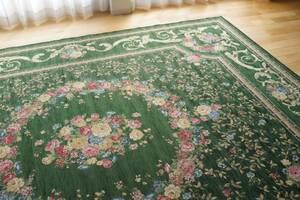 [送料込み]　花柄 ラグマット 140x200 1.5畳 グリーン ゴブラン織 おしゃれ 綺麗 豪華 リビング 寝室 キレイ カーペット 絨毯 ラグ 居間