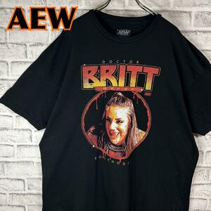 AEW オールエリートレスリング ブリットベイカー 人物 Tシャツ 半袖 輸入品 春服 夏服 海外古着 ゆったり プロレスラー 歯科医