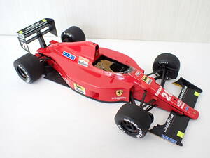 1/20 Ferrari F189 Portugal GP G.be Люгер с футляром 