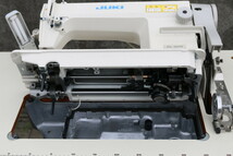 仙台市引取限定!!【ジューキ JUKI】（DDL-5600N）１本針本縫い 倍釜ミシン　業務用ミシン　現状品!!　東C_画像9