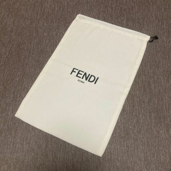 残り1点限り 最終値下げ 希少品 高級品 FENDI フェンディ ショップ 収納 ケース 袋 巾着袋