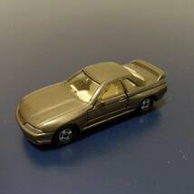 ミニカー【NISSAN SKYLINE GT-R】トミカ　グレー系　1989　TOMICA　No.20　スカイライン　NISSAN　レトロ_画像1