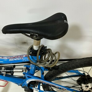 人気の自転車 MTB マウンテンバイクGT M ディスクブレーキ 6061 アルミニウム SENSOR 3.0 26x2.10 ２６インチ タイヤ の画像7